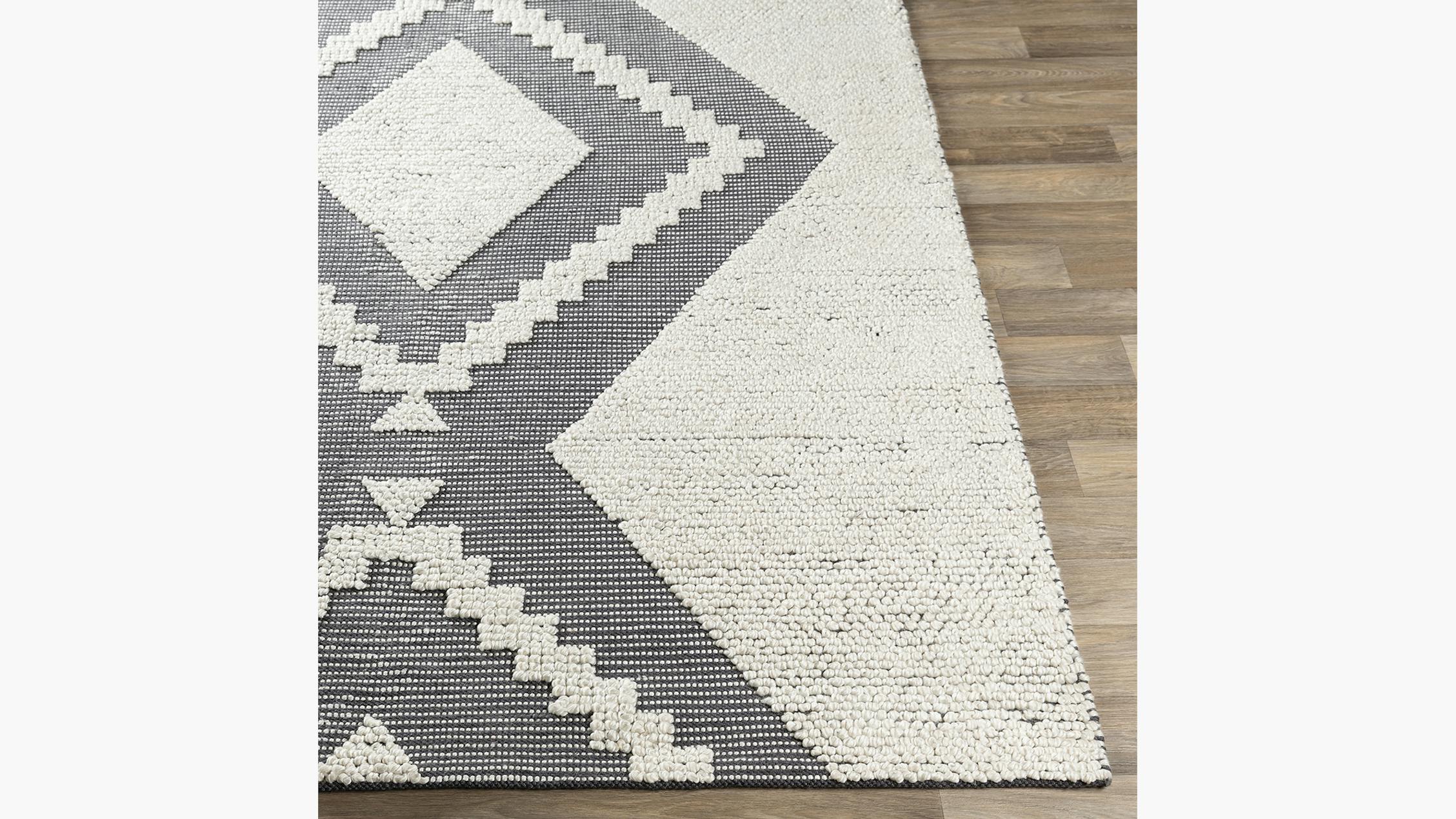 Topanga Outdoor Rug | 8' x 10' | The Inside Furniture